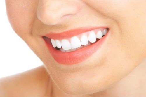 Răng sứ titan có mấy loại? Loại nào tốt nhất?-1