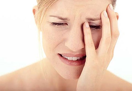 4 lý do làm răng sứ bị nhức - Cách khắc phụ-1