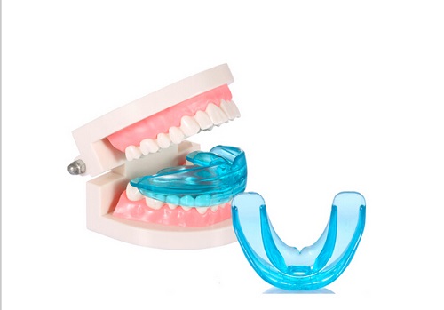 Dụng cụ niềng răng tại nhà 3 giai đoạn cho bạn 3